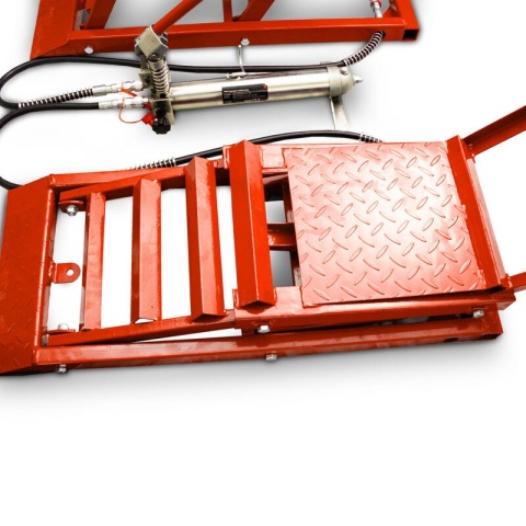 Rampy z podnośnikiem hydraulicznym najazdy samochodowe 2720kg czerwone